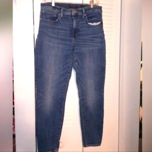 Lucky Brand Dark Blue Ankle Jeans